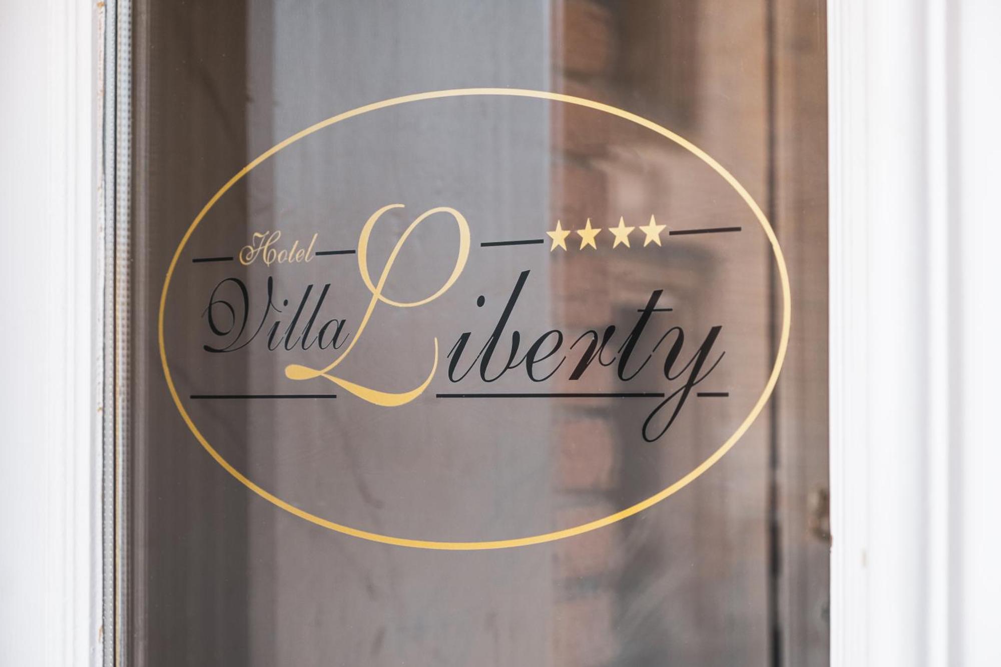 Hotel Villa Liberty Pontecurone Buitenkant foto
